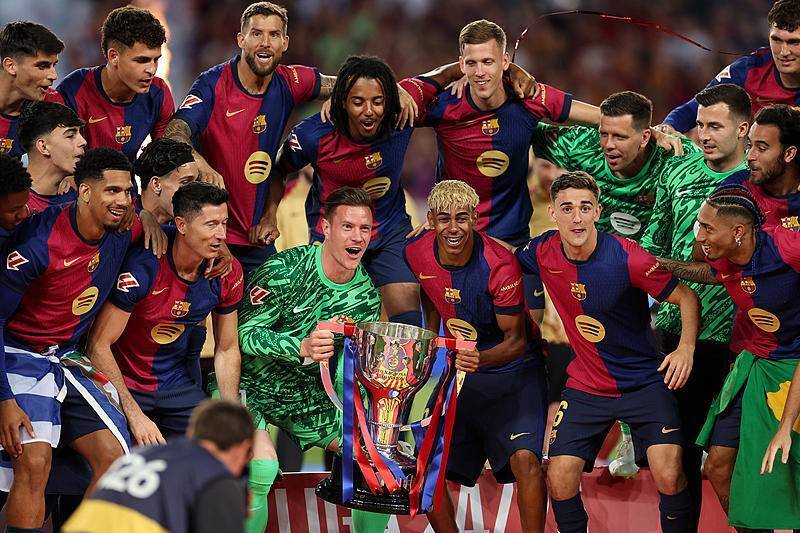 朱芳雨与勒 朱芳雨与勒