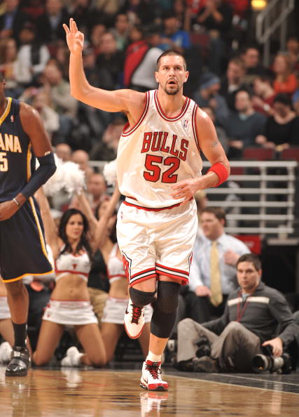 新疆队以1 新疆队以1