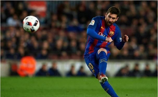 更衣室合照 更衣室合照