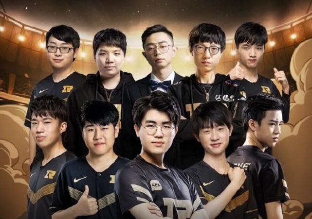 容浴火重生 容浴火重生