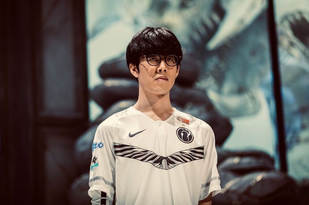 争与合作 争与合作