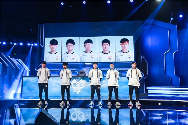 开表达对湖 开表达对湖